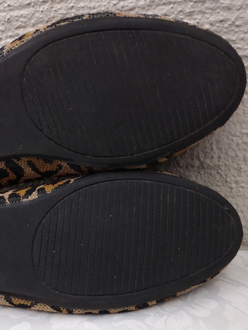 Steve Madden Tan Classic Leopard Print Fabric Upper Almond Toe Slip On Flat Shoe - Picture 8 of 16